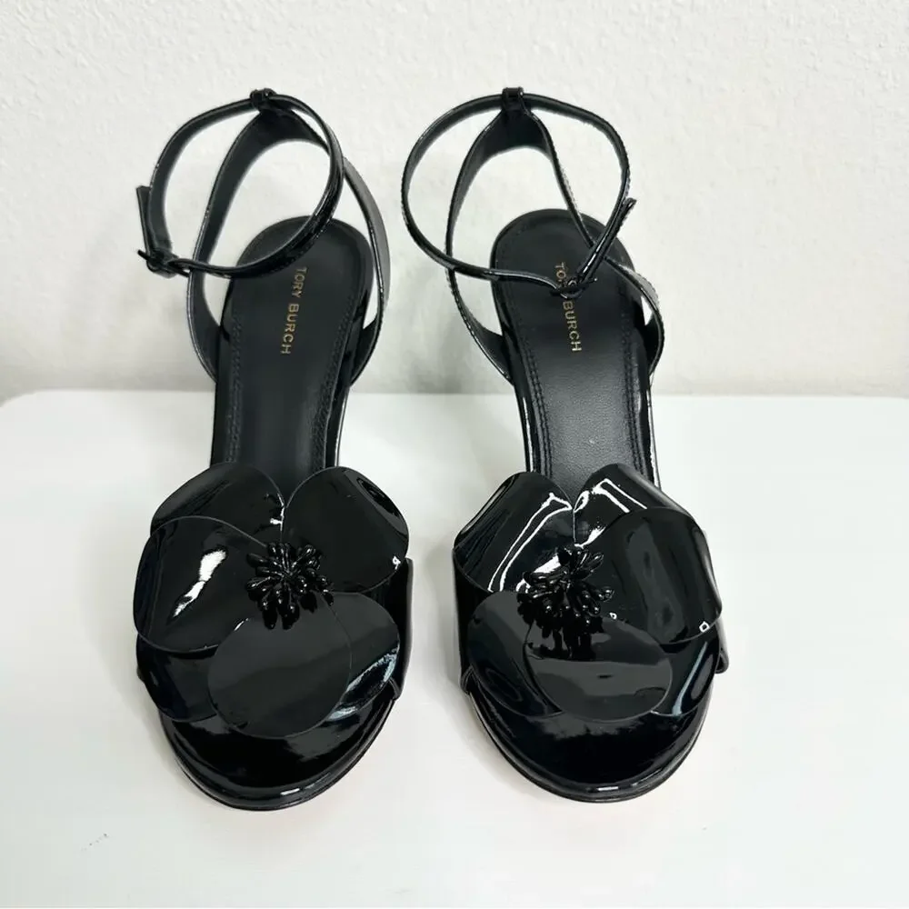 Elegant Black Heeled Sandals - Picture 7 of 10